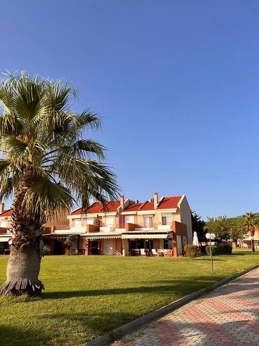 The Absolute Beachfront Villa Metokhion Konstamonitou